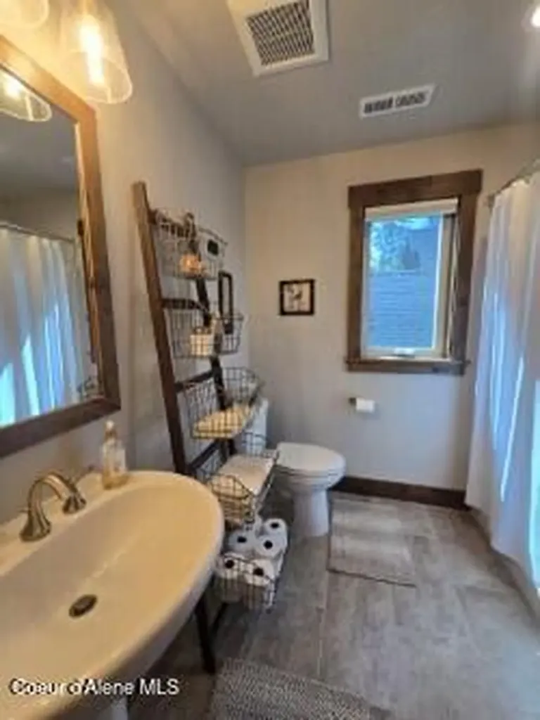 12552 N Walden Loop Rathdrum ID 83858