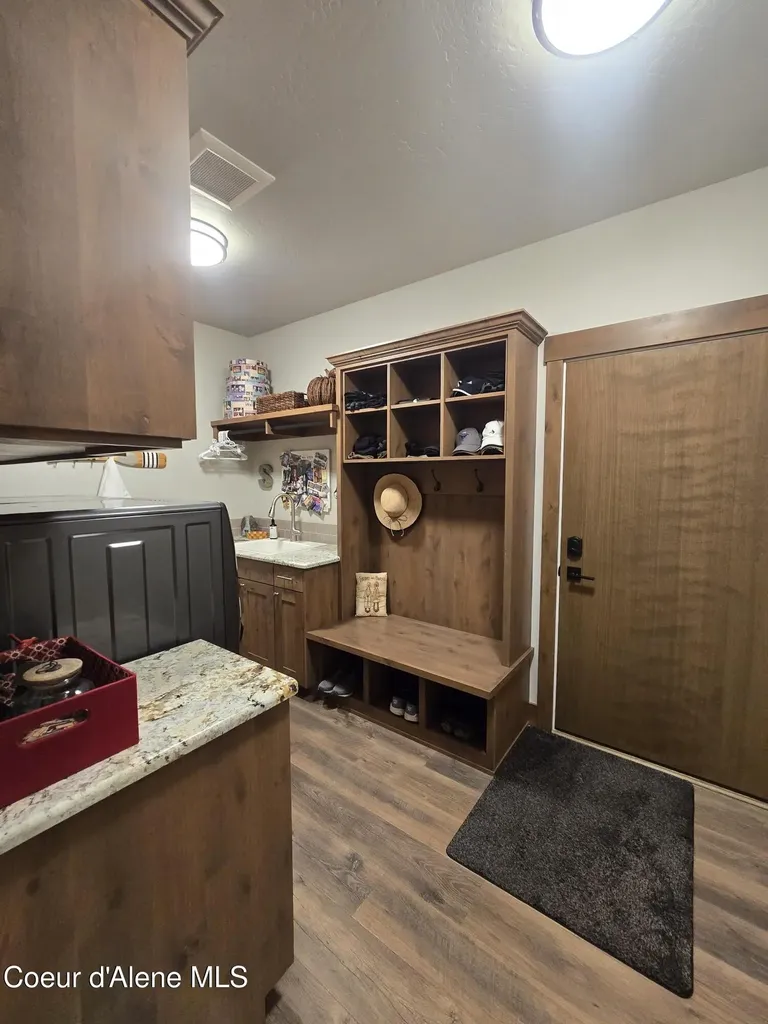 12552 N Walden Loop Rathdrum ID 83858