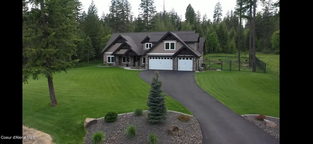 12552 N Walden Loop Rathdrum ID 83858