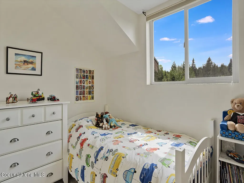 1155 Gold Creek Ridge Road Sandpoint ID 83864