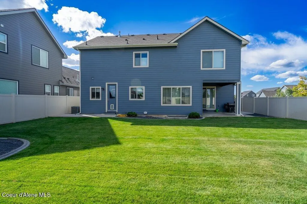 4631 E Alopex Lane Post Falls ID 83854