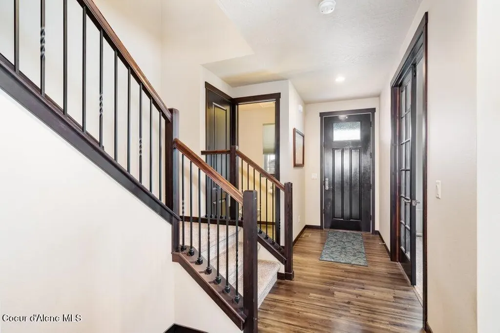 4631 E Alopex Lane Post Falls ID 83854