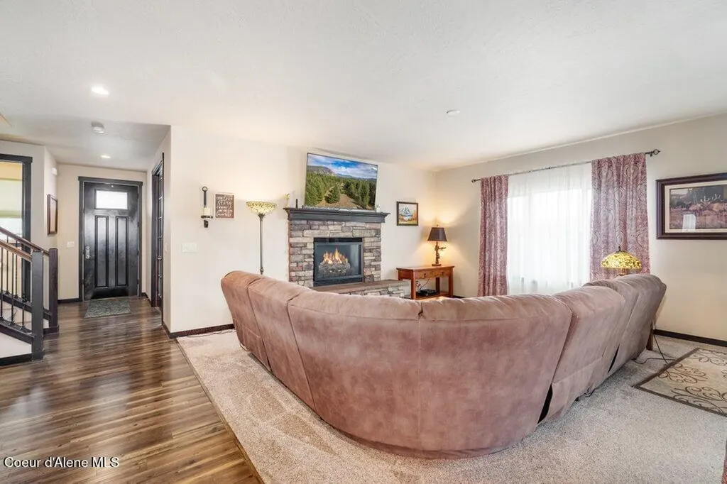4631 E Alopex Lane Post Falls ID 83854