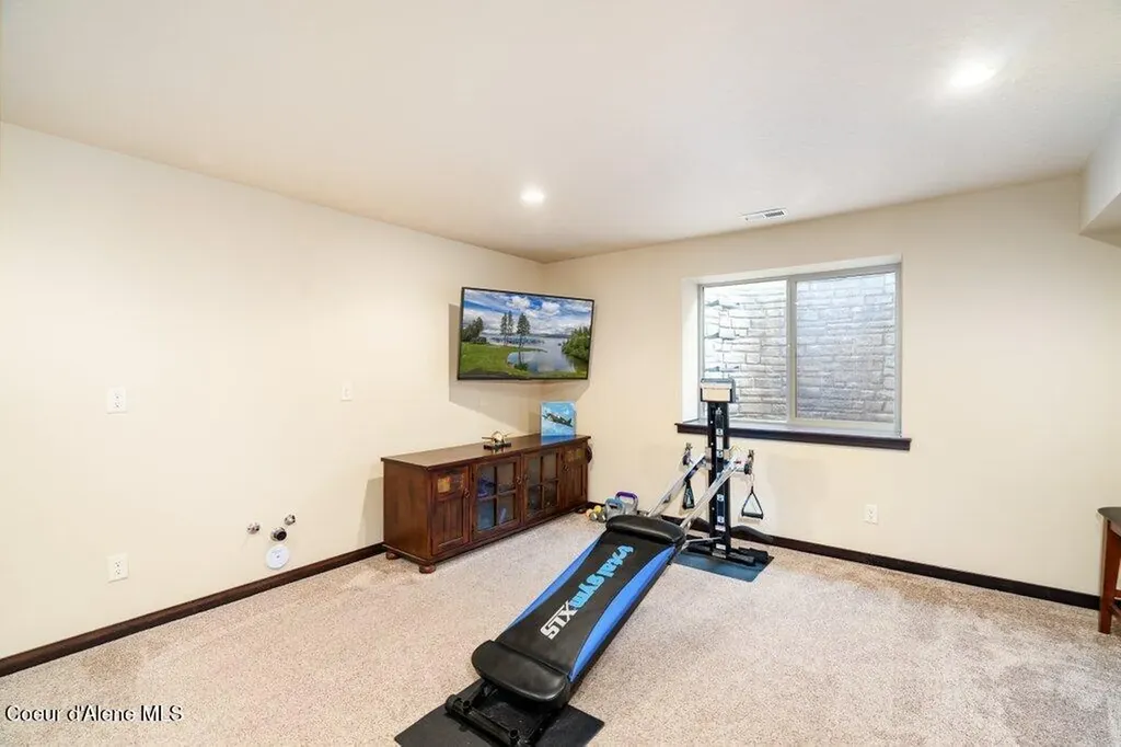 4631 E Alopex Lane Post Falls ID 83854