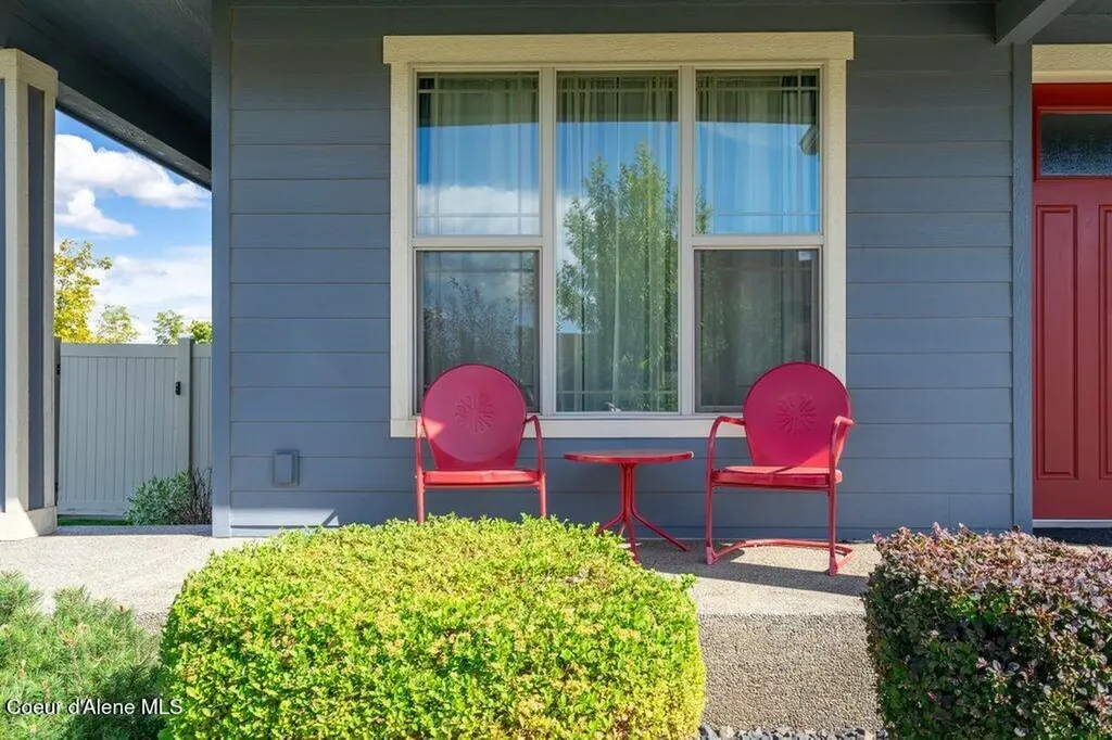 4631 E Alopex Lane Post Falls ID 83854