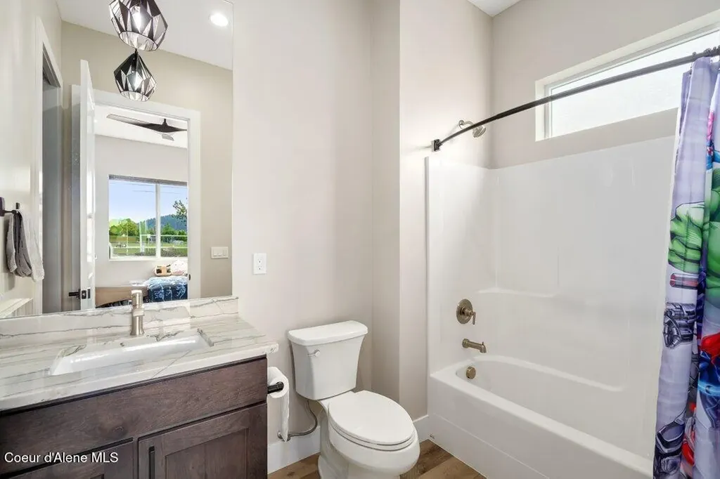1831 E Dalton Avenue Dalton Gardens ID 83815