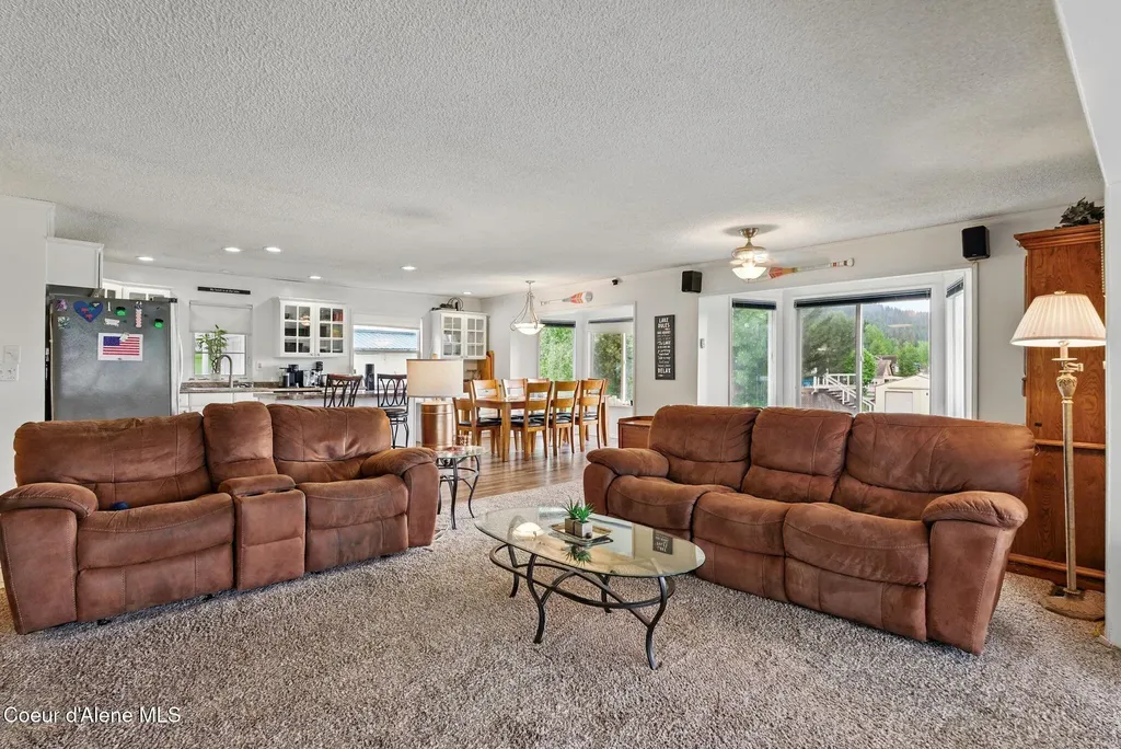 291 Comeback Bay Lane Sagle ID 83860