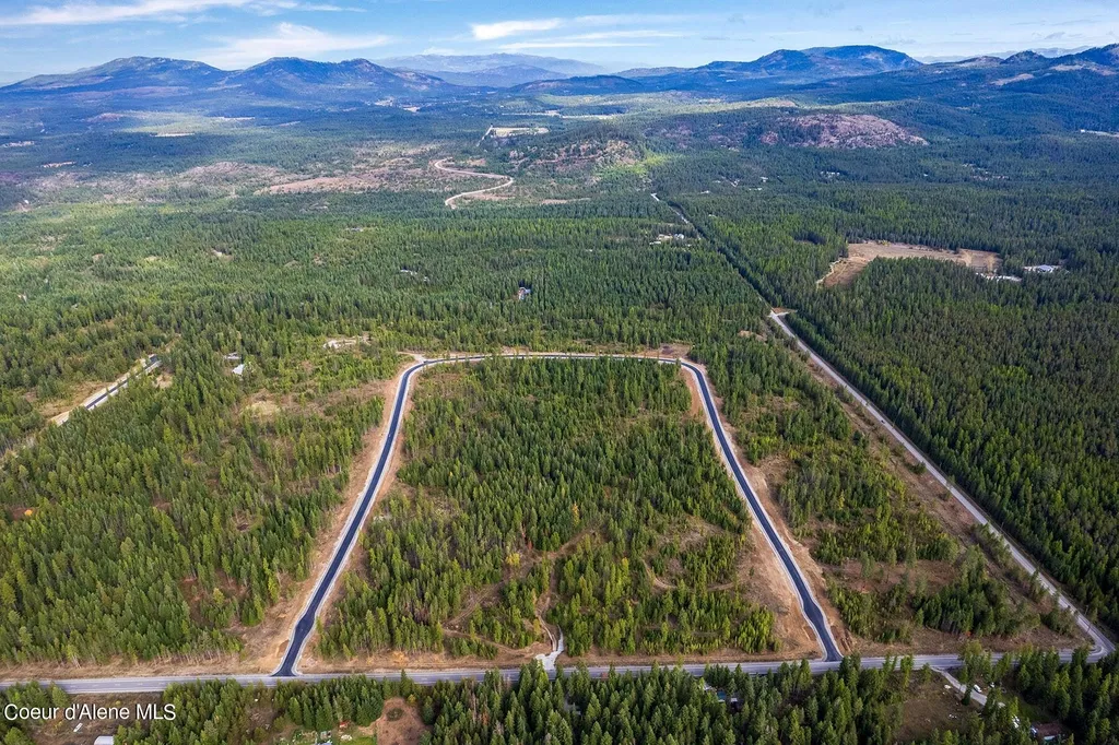 Lot 16 Bk1 Leonard Loop Athol ID 83801