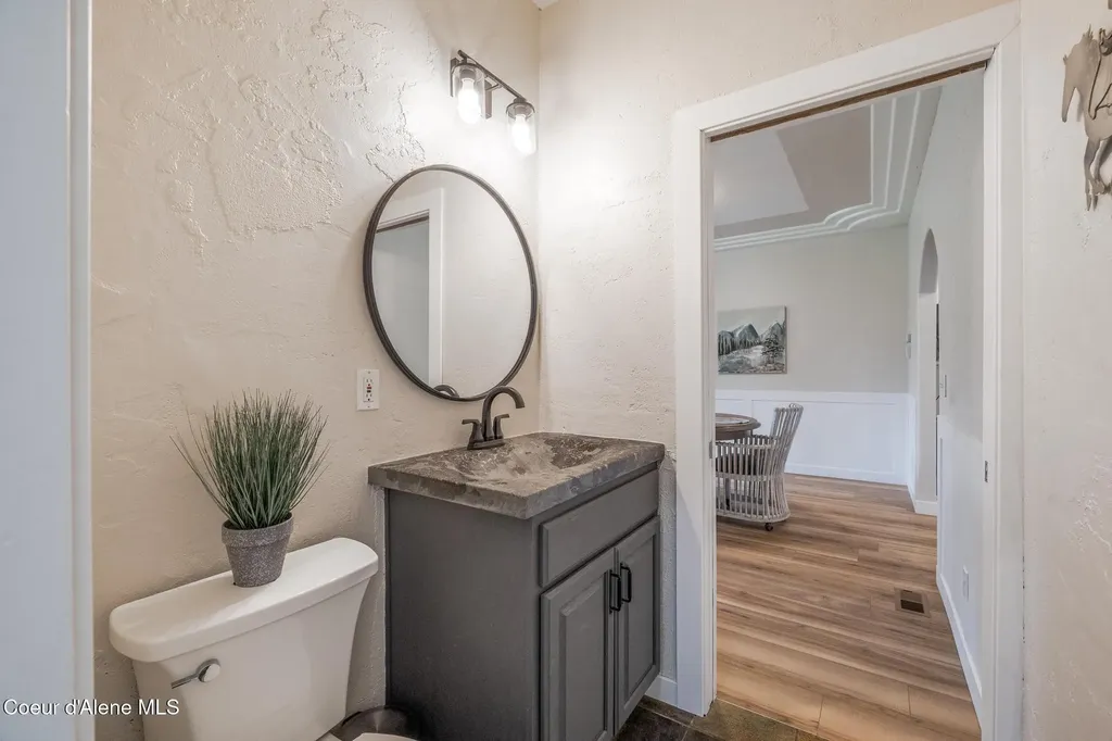 27464 N Timber Ridge Road Rathdrum ID 83858