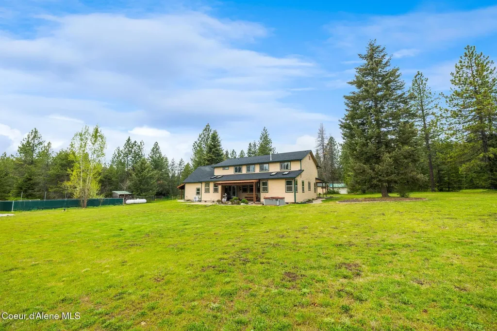 27464 N Timber Ridge Road Rathdrum ID 83858