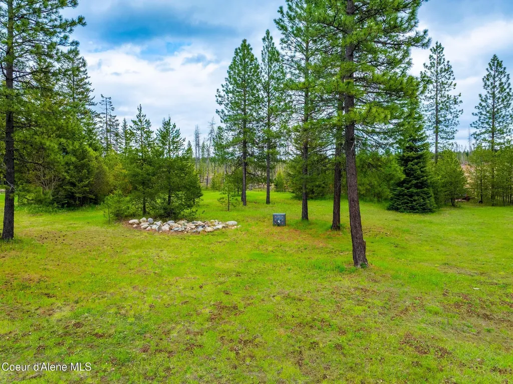 27464 N Timber Ridge Road Rathdrum ID 83858