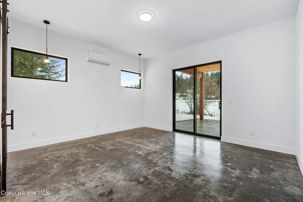 541 N Idaho Club Drive Sandpoint ID 83864