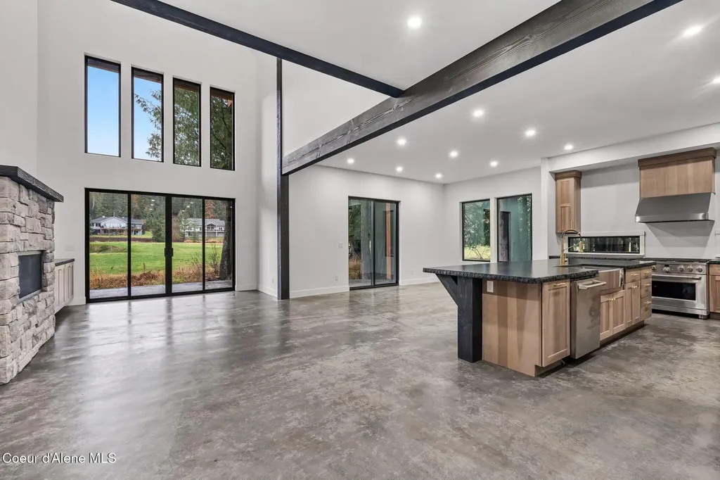 541 N Idaho Club Drive Sandpoint ID 83864