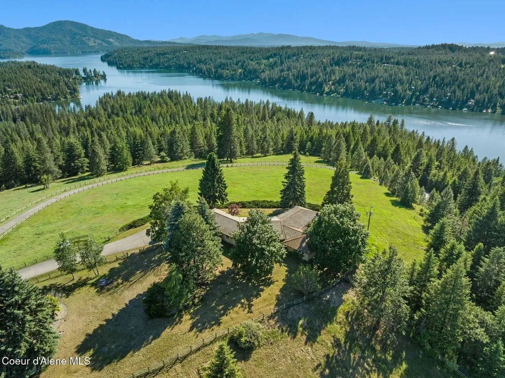 16529 N Triangle 7 Road Hayden ID 83835