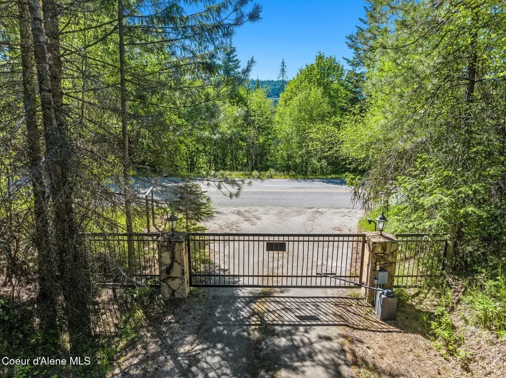 16529 N Triangle 7 Road Hayden ID 83835