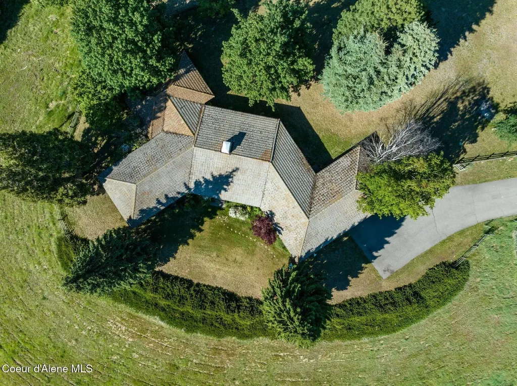 16529 N Triangle 7 Road Hayden ID 83835