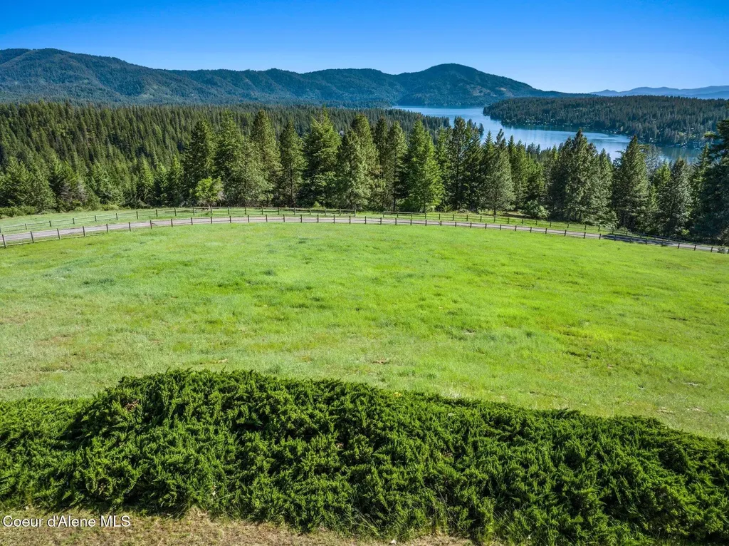 16529 N Triangle 7 Road Hayden ID 83835