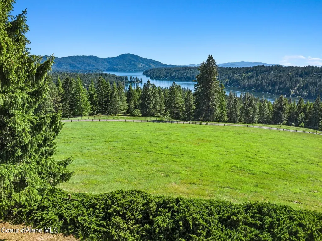 16529 N Triangle 7 Road Hayden ID 83835