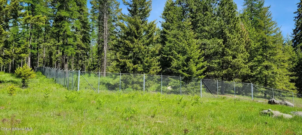 1015 Templeman Lake Road Bonners Ferry ID 83805