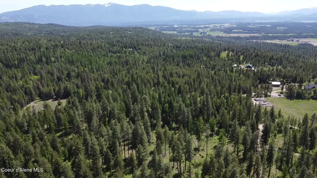 1015 Templeman Lake Road Bonners Ferry ID 83805