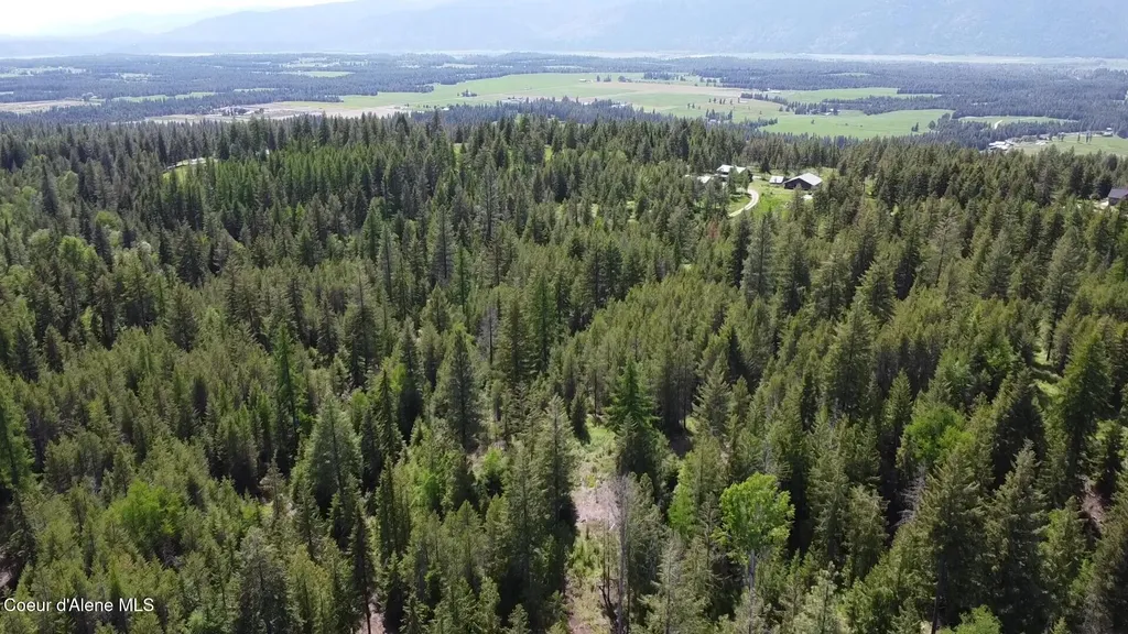 1015 Templeman Lake Road Bonners Ferry ID 83805