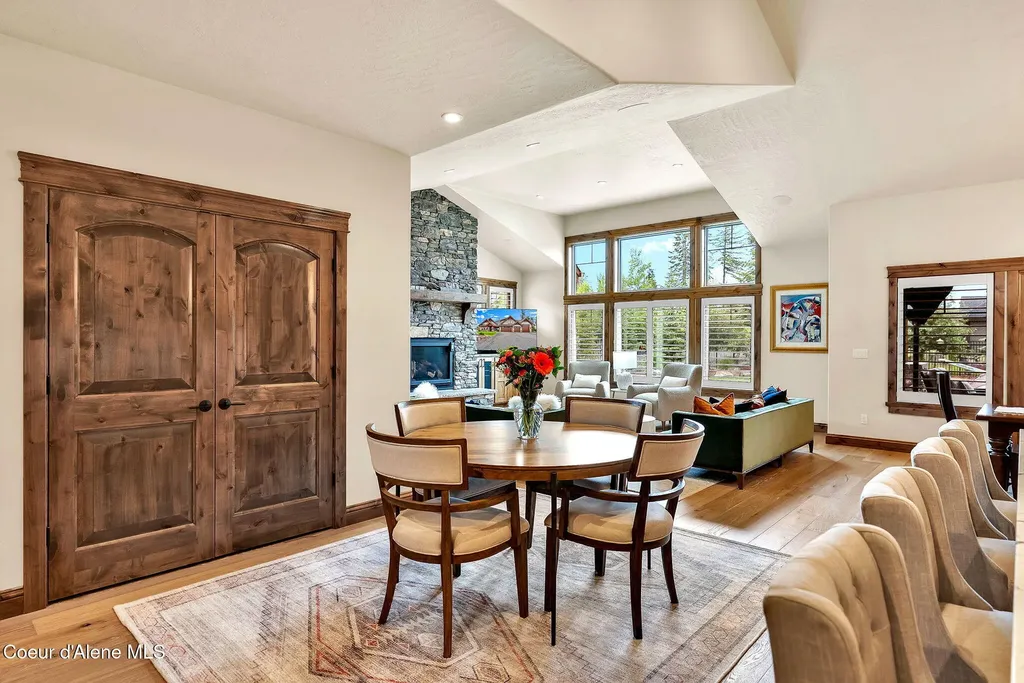 11690 N Arnicas Court Hayden ID 83835