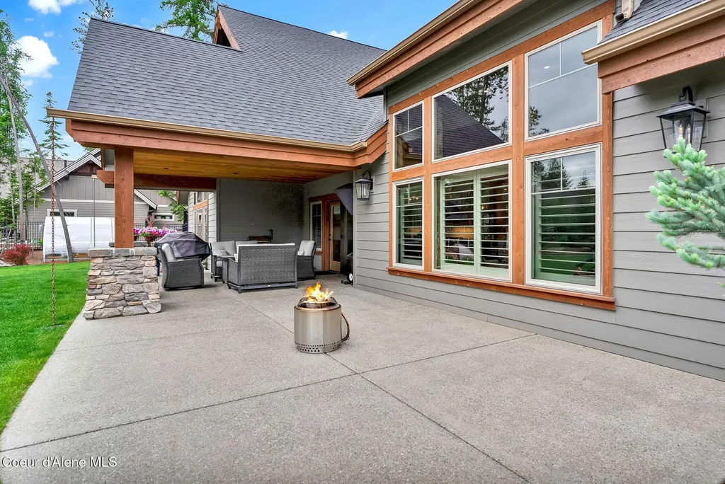 11690 N Arnicas Court Hayden ID 83835