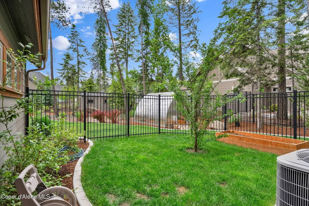 11690 N Arnicas Court Hayden ID 83835