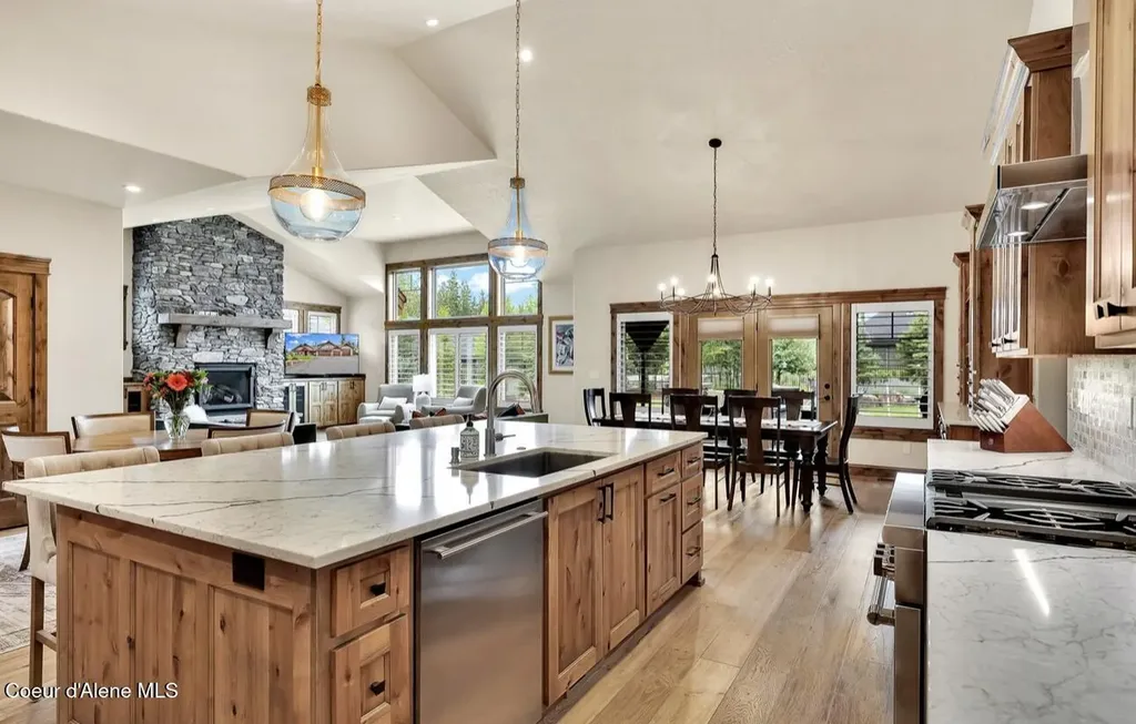 11690 N Arnicas Court Hayden ID 83835
