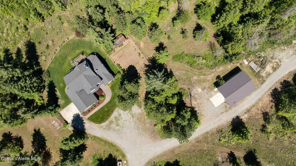 17536 W Julia Drive Hauser ID 83854