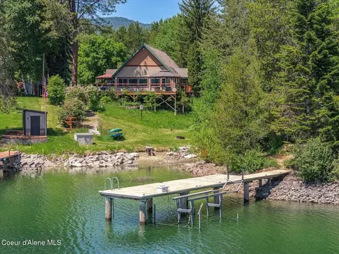 415 Laclede Shores Drive Laclede ID 83841