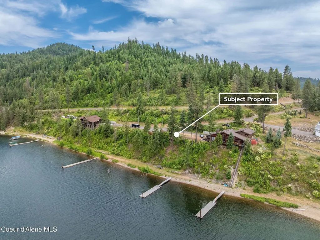 985 E Pugh Point Court Harrison ID 83833