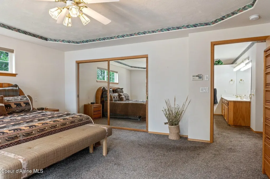 212 Ponder Point Drive Sandpoint ID 83864