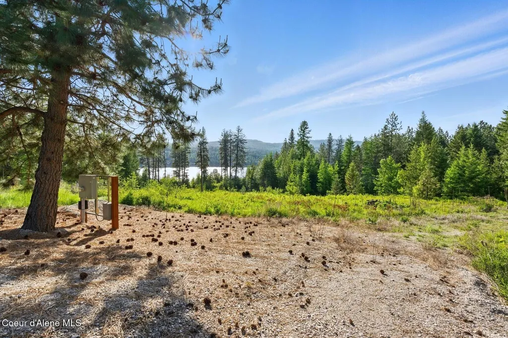 66 Beacon Hill Road Cocolalla ID 83813