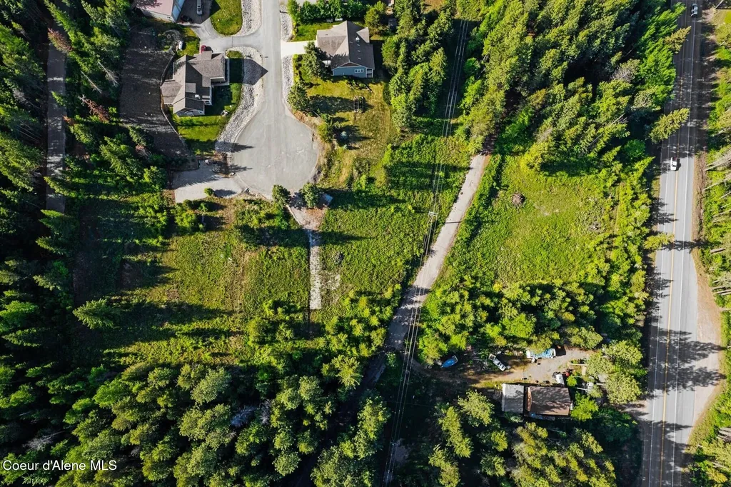 66 Beacon Hill Road Cocolalla ID 83813