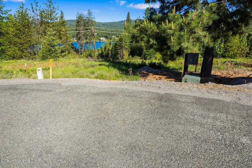 66 Beacon Hill Road Cocolalla ID 83813