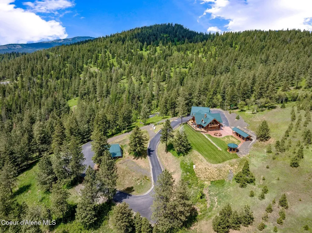 17442 S Painted Rose Road Worley ID 83876