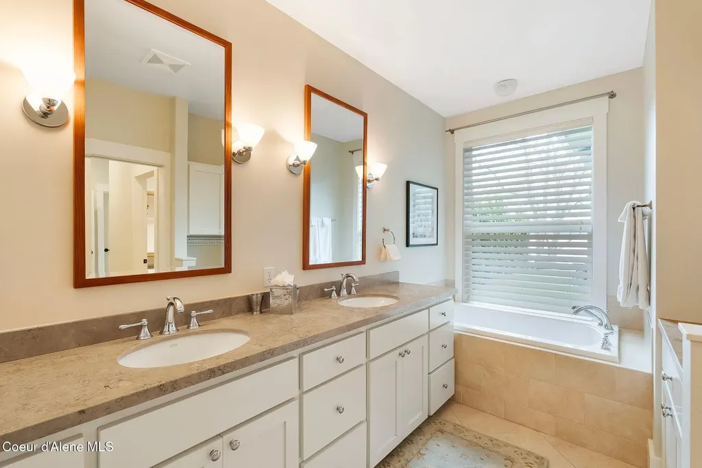 1515 Northshore Drive Sandpoint ID 83864