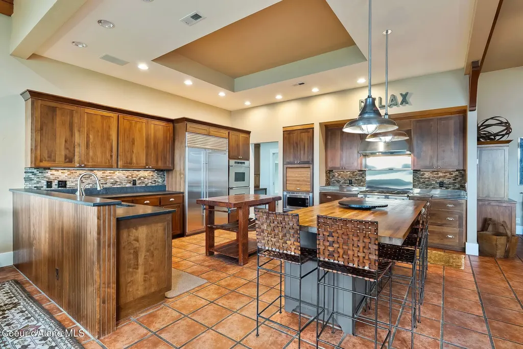 1515 Northshore Drive Sandpoint ID 83864