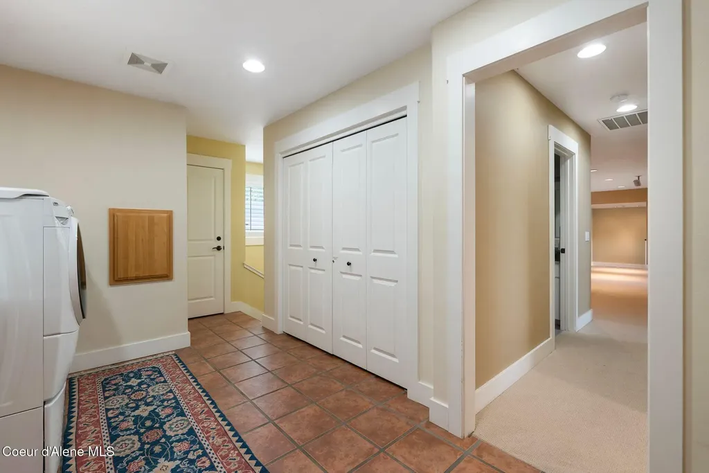 1515 Northshore Drive Sandpoint ID 83864