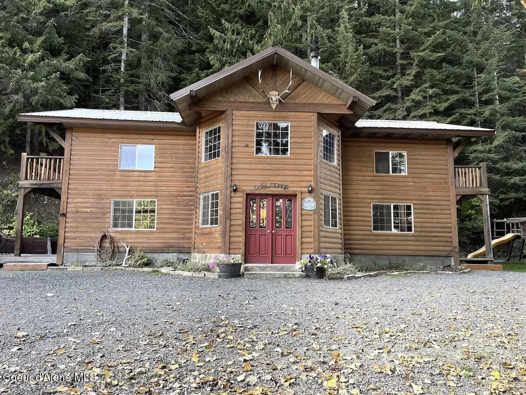 19118 St Joe River Road Calder ID 83808