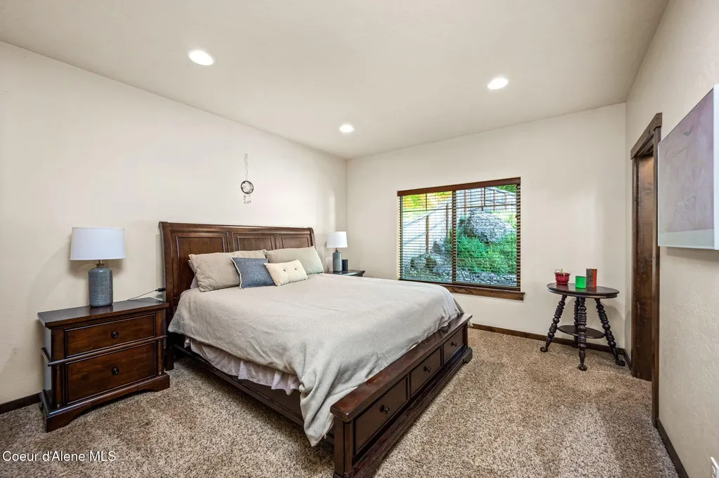 1997 E Avondale Lane Hayden ID 83835