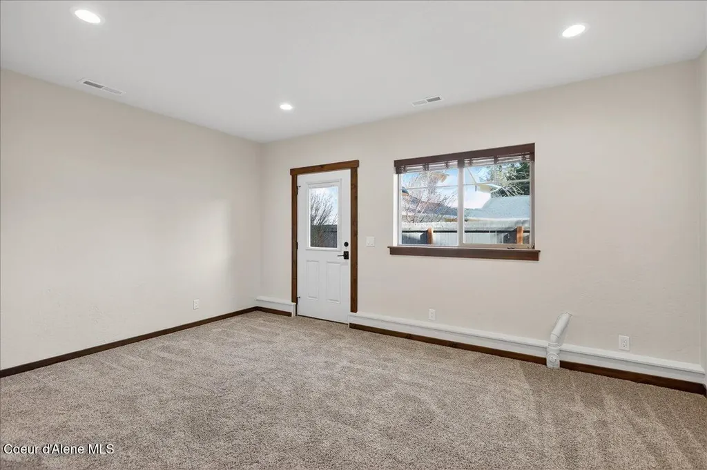 1997 E Avondale Lane Hayden ID 83835