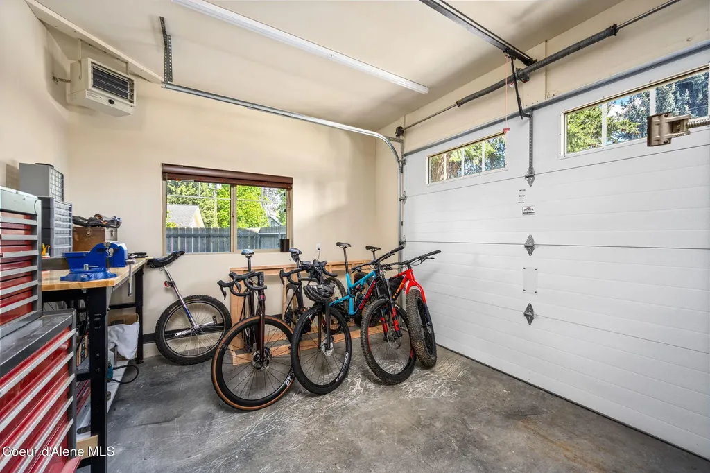 1997 E Avondale Lane Hayden ID 83835