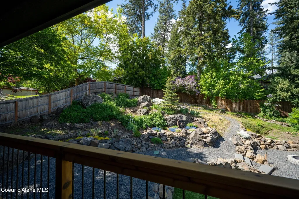 1997 E Avondale Lane Hayden ID 83835