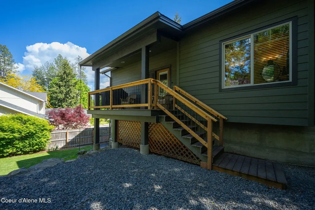 1997 E Avondale Lane Hayden ID 83835