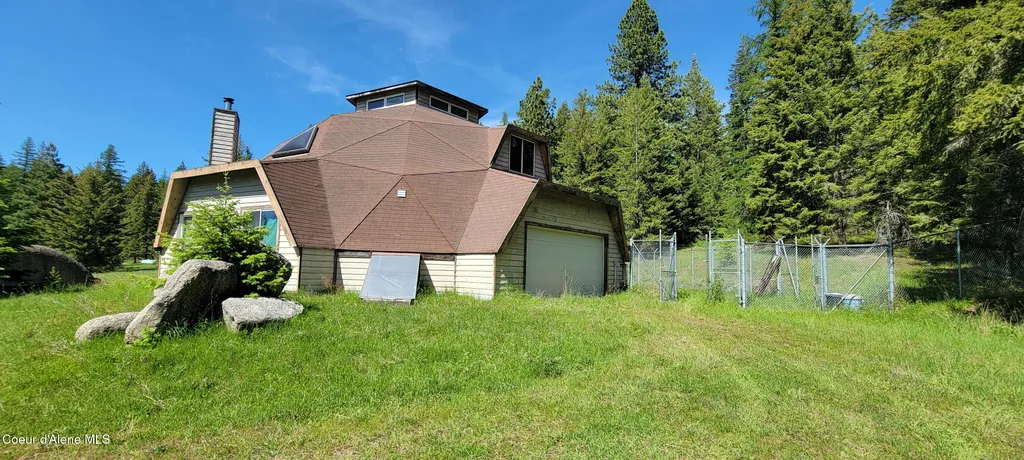 1015 Templeman Lake Road Bonners Ferry ID 83805