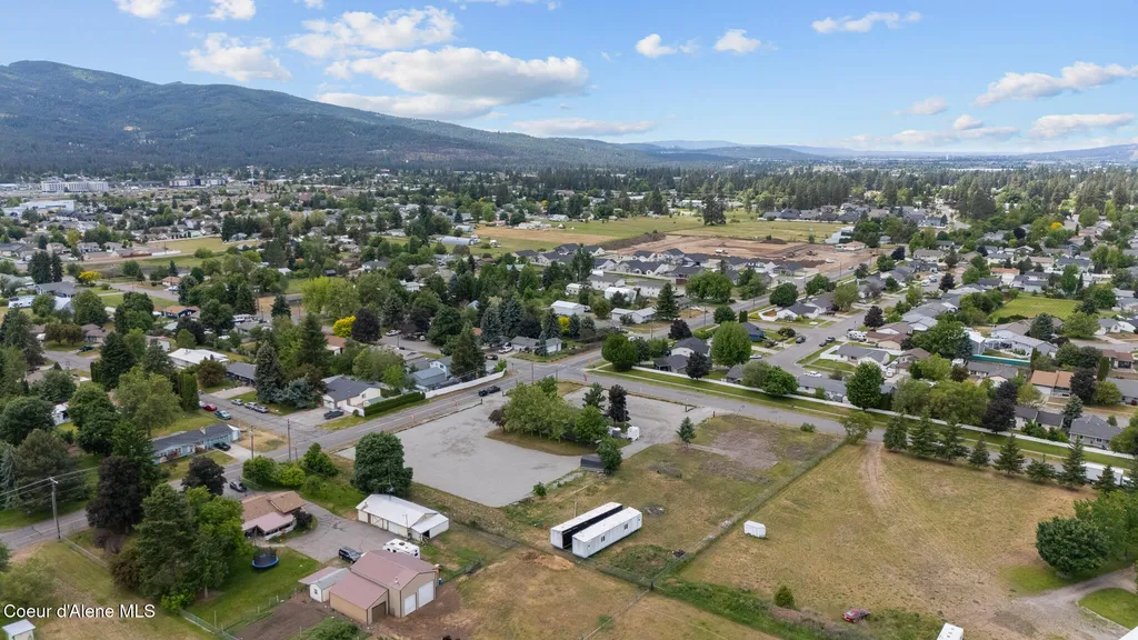 1527 E 16th Avenue Post Falls ID 83854