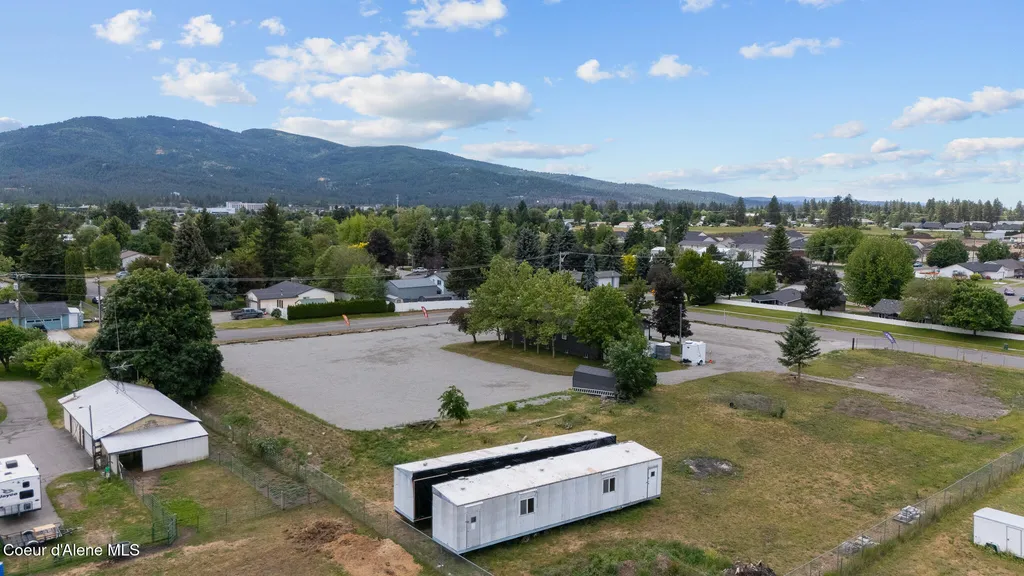 1527 E 16th Avenue Post Falls ID 83854