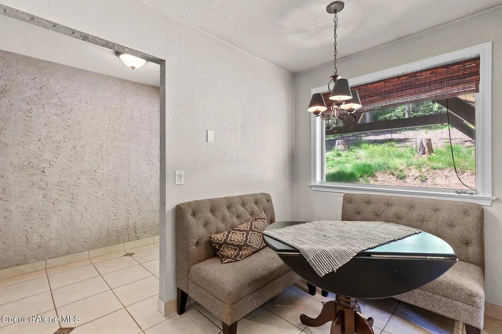 17875 N Richards Drive Hayden ID 83835